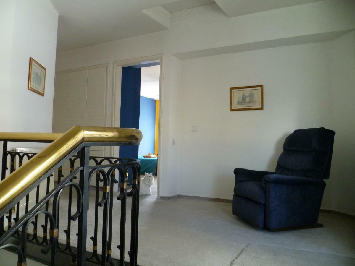 Double Room With Ensuite Bathroom At Datacom Building Nicosia Luaran gambar